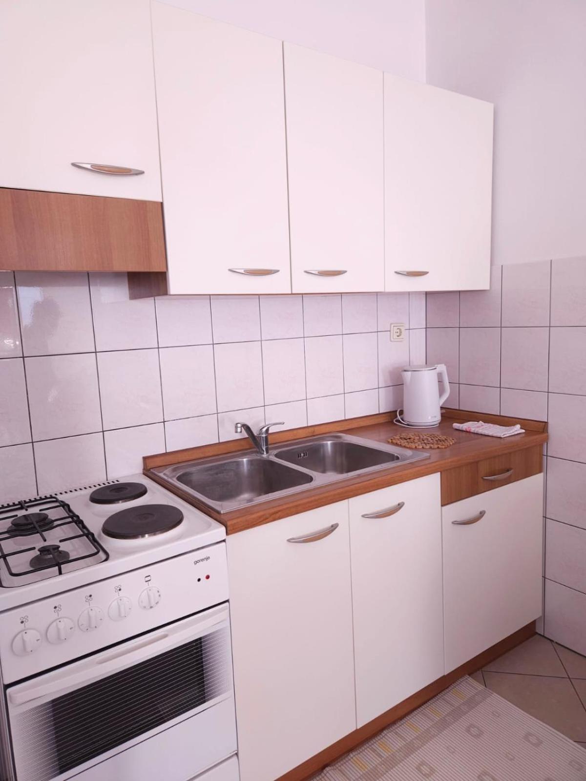 Lorena Apartments In PUY מראה חיצוני תמונה