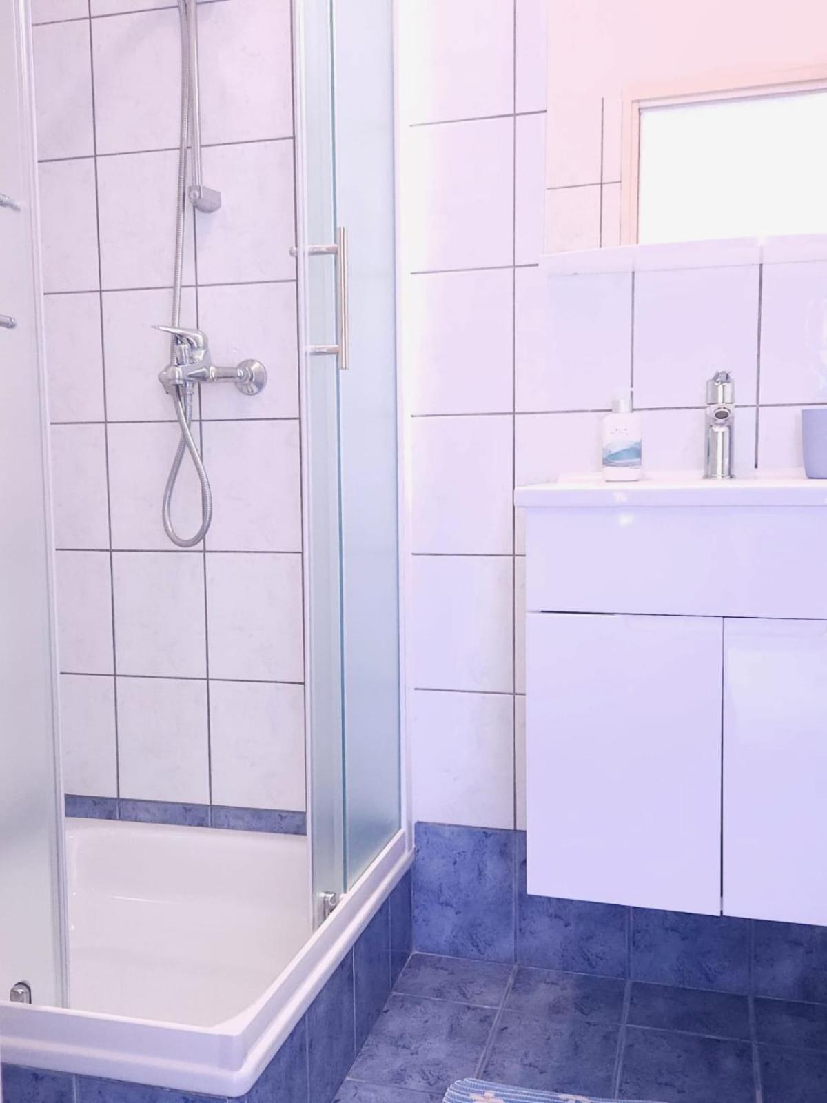 Lorena Apartments In PUY מראה חיצוני תמונה