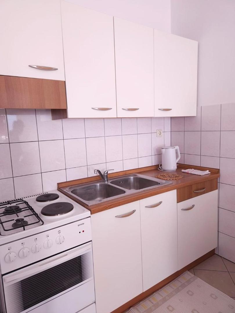 Lorena Apartments In PUY מראה חיצוני תמונה