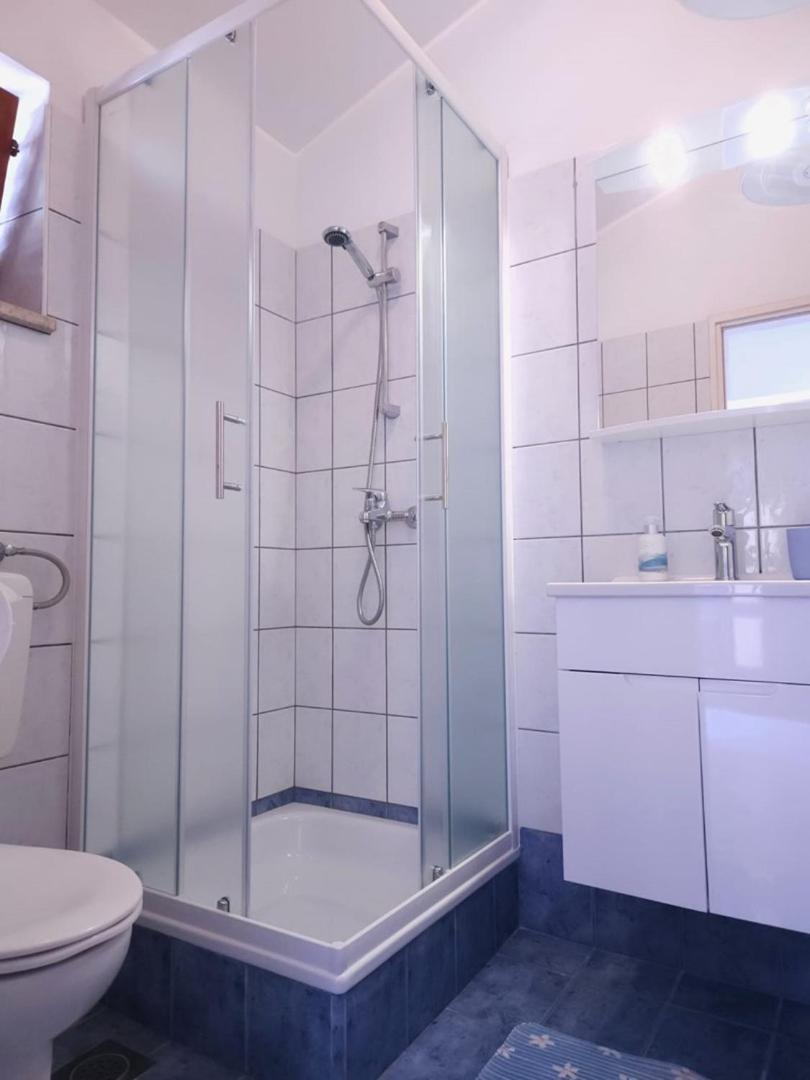 Lorena Apartments In PUY מראה חיצוני תמונה